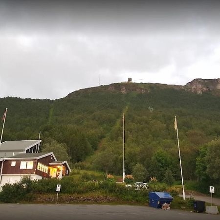 דירות Tromsdalen Fresh Studio With Parking מראה חיצוני תמונה