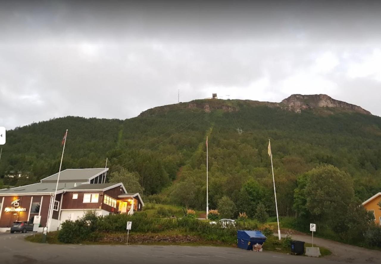 דירות Tromsdalen Fresh Studio With Parking מראה חיצוני תמונה